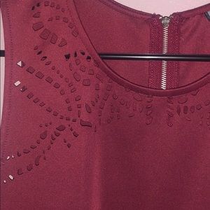 SPARKLE & FADE BURGUNDY CROP TOP BLOUSE SIZE L